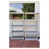 2 Plastic Shelves