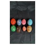 8 Grainte Eggs.