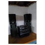 Sony Stereo System W/2 GPX Speakers & Sony