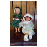 2 Dolls