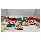 Dish Towels, Oven Mits & Misc