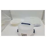 Box of Misc Tupperware