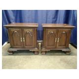 Pair Of Pennsylvania House Bed Sode Night Stand