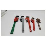 5 Adjustable Ratchet Pipe Wrenches