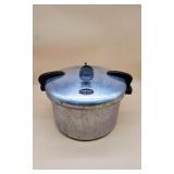 Presto Pressure Cooker-Canner
