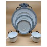 "Royal Doulton" Fine Bone China Dishware Set