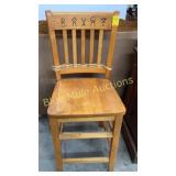 Branded youth chair 40'tall