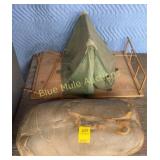 Large heavy ?rock?  & camp tent display
