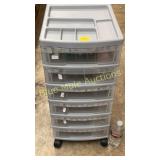 Storage unit w/sewing thread
