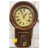 Trade S Mark clock w/pendulum &  key- needs