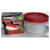 Salad spinner & 2 Rubbermaid containers