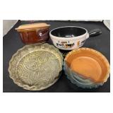 4 Pottery dishes