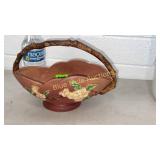 Roseville 310 basket