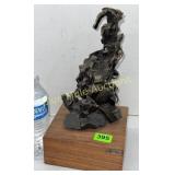 Bronze on Rosewood Coup be Grace-Cesar 71