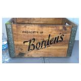Old Bordenï¿½s wood box