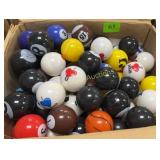 Box vending machine plastic balls