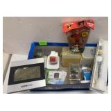 Watches, Utlronic, Mr. Incredible, cases