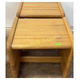 2 heavy oak end tables-19'tall,22'deep,23'across