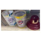 Vending machine base & 2 Cool Lollipops holders