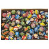Box full bouncy  character rubber balls