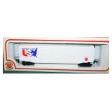 Across the USA PD Box Car Bachmann HO