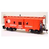 Norfolk & Western  557523 Bay Window Caboose HO