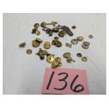 Military Buttons & Pins