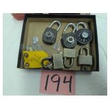 Lot of vintage locks