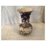 Early Inside Decorated Vase with Crab Decoration