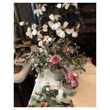 4 Glass Flowers with Petals