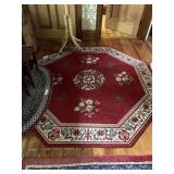 Octagon Shaped Floral Oriental Style Rug
