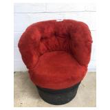 Barrel Form Upholstered Chair