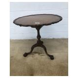 Oak Pie Crust Tilt Top Table