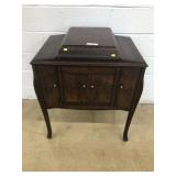 Vintage Victor Victrola Record Player