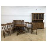8 Pc. Oak Dining Room Suit