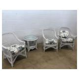 4 Pc. White Wicker Set