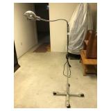 Rolling Chrome Adjustable Reading/Shop Light
