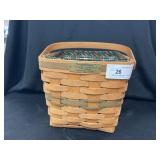 1995 Longaberger "Cranberry" Basket