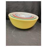 4pc. Nesting Pyrex Bowl Set