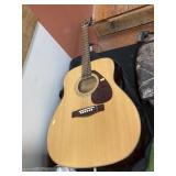 Yamaha Acoustic Guitar