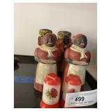 (8) Early Plastic S&P Shakers