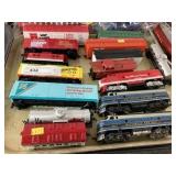 HO Scale Train Cars & Locomotives
