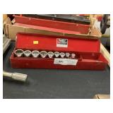 Husky 1/2" Drive SAE Sockets & Breaking Bar