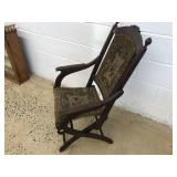 Vintage Civil War Chair with Carpet