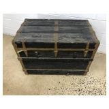 Vintage Flat Top Steamer Truck