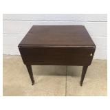 Drop Leaf End Table