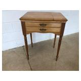 Singer Sewing Machine in Cabinet