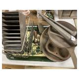 Tin National Frying Pan, Muffin Pan, Fish Horns,