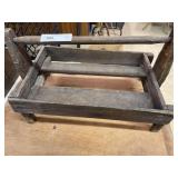 Primitive Berry Tray