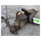 3-1/2" Bench Vise